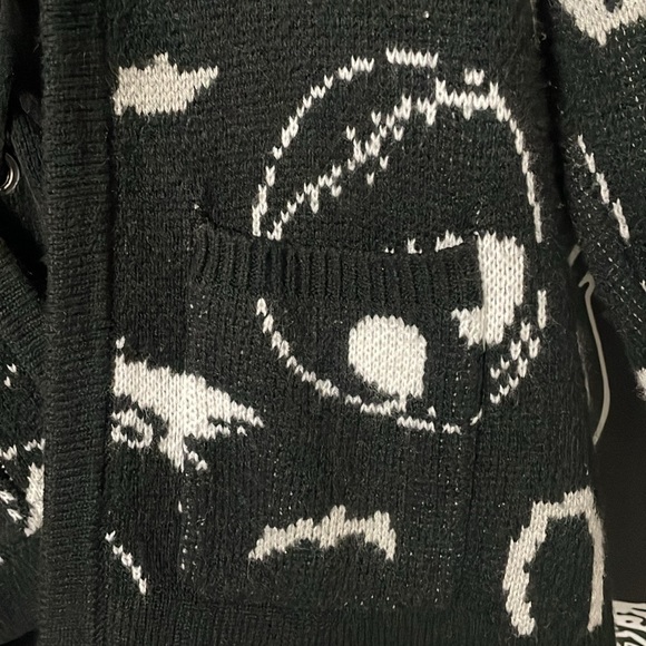 Disney Cardigan - Picture 4 of 7